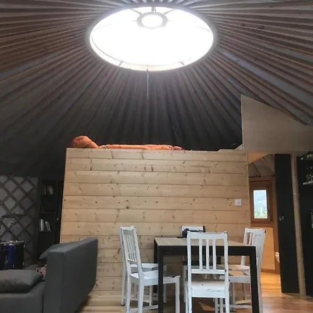 Yourte Contemporaine Anhaux